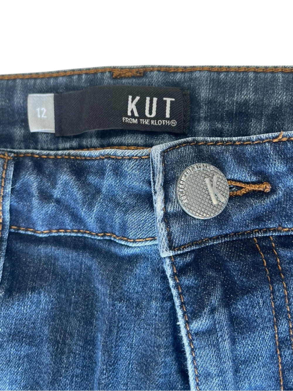 Kut from the Kloth Women's Straight Leg Jeans in Wash Blue - Picture 2 of 10